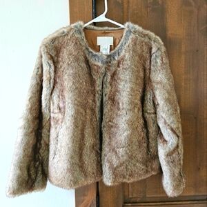 **LIKE NEW** David's Bridal Fur Shawl